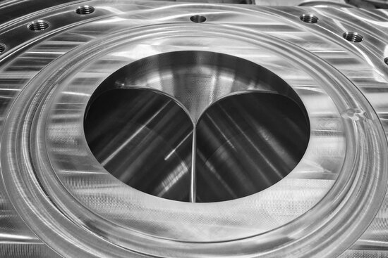Stahlbauteil nach mechanischer Bearbeitung bei BRESI