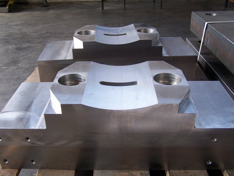 Mechanisch bearbeitetes Bauteil - Zusatzleistung bei BRESI
